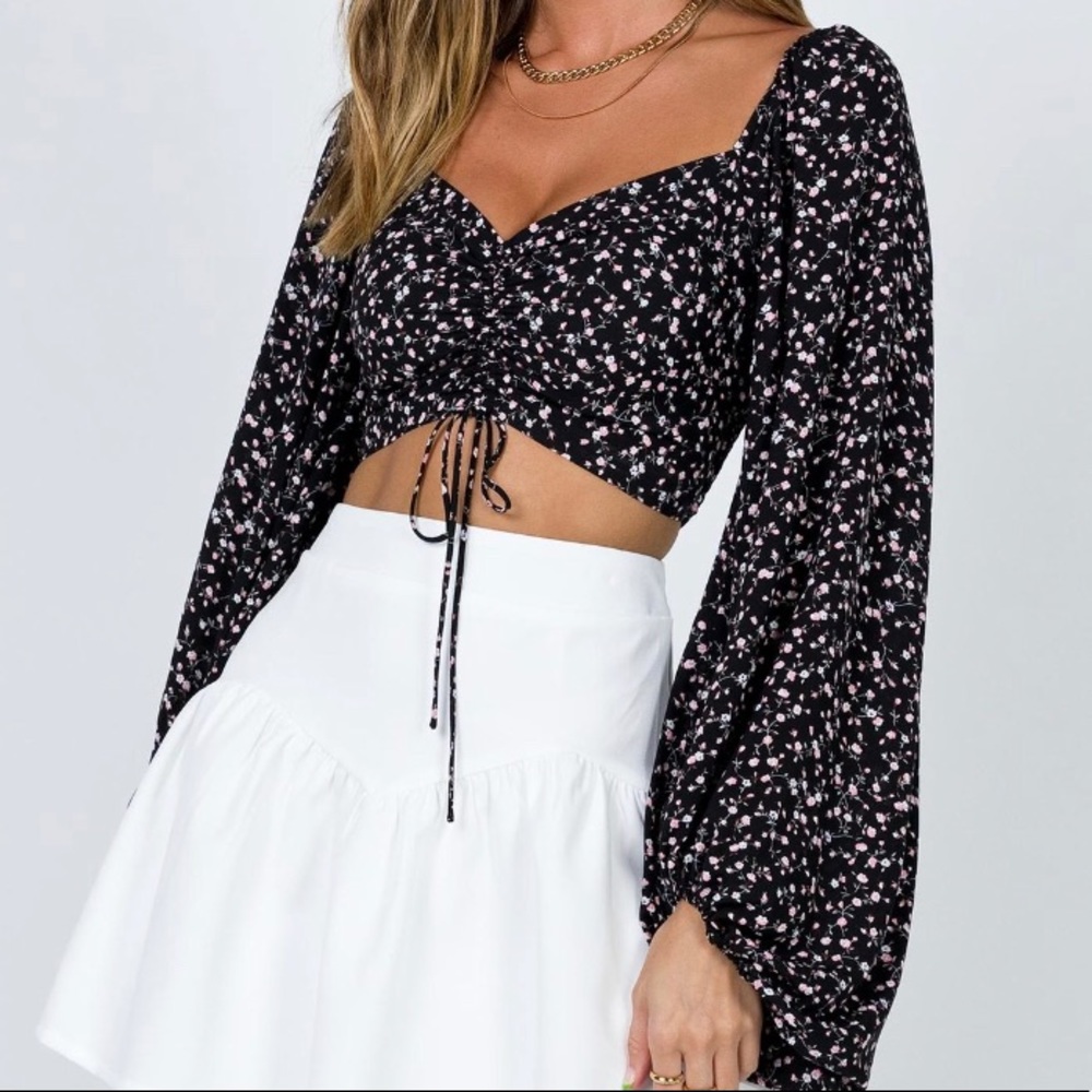 🤍Princess Polly Top